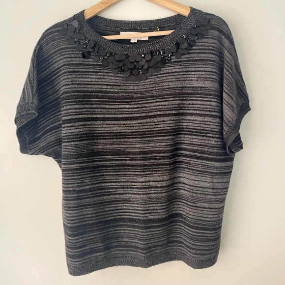 Loft Short Sleeve Sweater with Beads and sequins Size Medium Wool blend - Picture 2 of 9